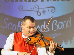 Main Street United Church brought Fergus-based Scott Woods Band to the Mitchell & District Community Centre last Sunday, Dec. 10 for an afternoon of Christmas tunes, humor and topnotch fiddling. ANDY BADER/MITCHELL ADVOCATE