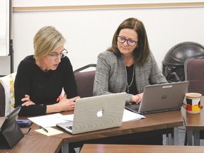 BRUCE BELL/THE INTELLIGENCER
Superintendents of Education Laina Andrews (left) and Cathy Portt presented the recommendation for the new name of Moira Secondary School to the board during MondayÕs meeting at the Education Centre in Belleville.