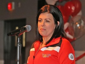 TIM MEEKS/THE INTELLIGENCER
Retired Master Corporal Denise Hepburn, a four-time bronze medalist (swimming) at the 2017 Invictus Games, was the keynote speaker at the United Way of Hastings & Prince Edward Campaign Achievement Breakfast Wednesday at the Urban Hall on Harder Drive.