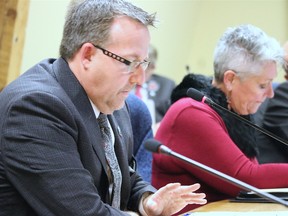 BRUCE BELL/THE INTELLIGENCER

Belleville councillor Egerton Boyce speaks against a motion to keep the status quo on policing costs in the city. Council decided not to make any changes in the way they split rural and urban policing costs in the city for 2018.
