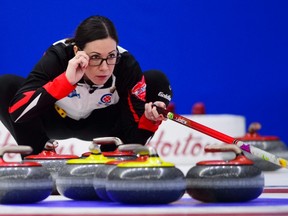 Ontario third Stephanie LeDrew calls the sweep while taking on the Wild Card team at the Scotties Tournament of Hearts in Penticton, B.C., on Thursday, Feb. 1, 2018. (THE CANADIAN PRESS/Sean Kilpatrick)