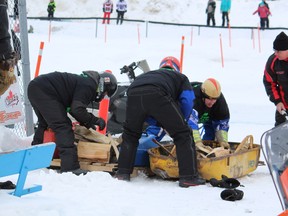 One of the tasks that were part of the challenge was the loading and unloading of a sleigh.