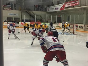 The Thunder outshot the hosts by a margin of 42-40 in this very physical contest. It was former Radar goalie, Tommy Lee, performing his magic against the home team. (PHOTO BY IZZY SIEBERT/CLINTON NEWS RECORD)