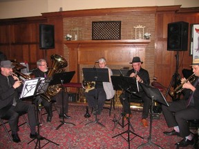 Jacks Evans/For The Intelligencer
Left to right are members of the Quinte Symphony’s brass jazz ensemble as they entertained at the Speakeasy in the Belleville Club Saturday evening. They are: Scott Mills, trombone; Greg Henderson, bass horn; Donna Bowden, French horn; Doug Taylor,and David Splinter, trumpets.