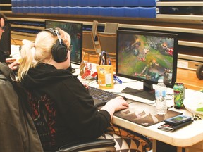 Vulcan’s Ryan Hendrickson and Megan Perry play League of Legends at the VulcLAN at the Cultural-Recreational Centre March 15-18. Jasmine O’Halloran Vulcan Advocate