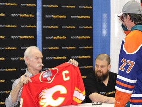 Lanny McDonald was one of the featured guests at last year’s Summit collectibles show in Sherwood Park. Photo by Shane Jones/News staff