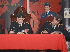 Major General Omer Lavoie officially passed on role of Division Commander to Major General Dany Fortin on April 20 2018 during a ceremonial scroll signing with Lieutenant-General Stephen Bowes. Presiding over was Chief Warrant Officer Steve Merry, 1st Canadian Division Sergeant, and Chief Warrant Officer Denis Gaudrault, Command Chief Warrant Officer of The Canadian Joint Operations Command.