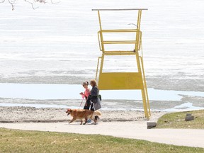Bell Park was a busy place with many Sudburians and their pets enjoying the warm weather in Sudbury, Ont. on Tuesday May 1, 2018. The forecast for Wednesday calls for a high of 15 C with a risk of thunderstorms in the morning, then a mix of sun and cloud in the afternoon.Gino Donato/Sudbury Star/Postmedia Network
