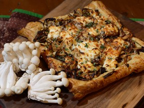 MUSHROOM AND GOAT CHEESE TART