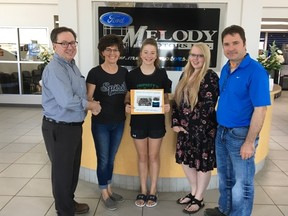 The Melfort Spirit Softball Program recently received a generous donation of $1,300 which will be used for all four teams shirts for the 2018 season (L to R) Ken Madraga, Kim Burgis, Rachel Siawk, Rebecca Levick and Kevin Madraga.