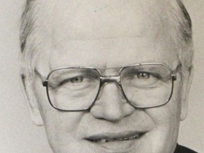 Rev. Bill Stadnyk in 1987 (Sault Star File Photo)
