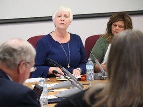 BRUCE BELL/THE INTELLIGENCER
Hastings and Prince Edward District School Board director of education Mandy Savery-Whiteway addresses trustees on Monday night during deliberations to change the name of Moira Secondary School. The board unanimously agreed to Eastside Secondary School.