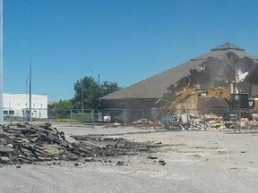 The chamber of commerce's tourist information centre is currently under demolition. The land has been sold and being redeveloped.