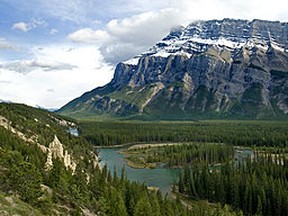 Tunnel Mountain, Banff. (Shutterstock)