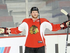 Blackhawks' Bryan Bickell (QMI Agency)