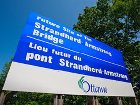 The Strandherd-Armstrong Bridge site. (ERROL MCGIHON/SUNMEDIA)