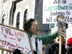 Brenda Shesnicky chants during a Friends of Lansdowne rally in front of City Hall. (ANDRE FORGET/Sun Media)