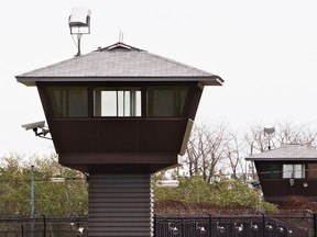 The Edmonton Max prison. (AMBER BRACKEN/EDMONTON SUN FILE)