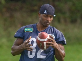 Sore hip flexor and all, Andre Durie will playing tonight against the Ticats. Dave Thomas / Toronto Sun)