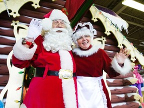 Santa Claus and Mrs. Claus preparing at Santa’s Workshop. (Ernest Doroszuk/Toronto Sun files)