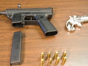 Gun seized in Toronto. (Dave Thomas/Toronto Sun file photo)