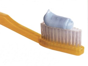 A Surrey, B.C., woman has dropped her lawsuit against hygiene giant Colgate-Palmolive for an allegedly defective toothbrush. (QMI AGENCY FILES)