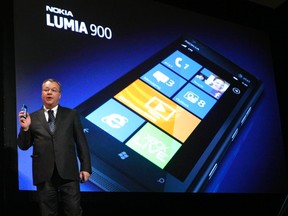 Nokia CEO Stephen Elop displays the Nokia Lumia 900 smartphone at the Consumer Electronics Show opening in Las Vegas Jan. 9, 2012. REUTERS/Rick Wilking