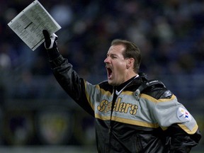 Pittsburgh Steelers coach Bill Cowher shouts instructions to his players during the fourth quarter in their game against the Baltimore Ravens in Baltimore December 16, 2001. (REUTERS)