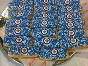 A photo of the Jets doughnuts, from @TSNJetsProducer 's Twitter feed.