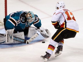Antti Niemi and the San Jose Sharks have been pretty strong against Jarome Iginla and the Calgary Flames at the Shark Tank. Is there more in store this week?