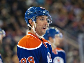 Edmonton Oilers Sam Gagner between whistles against the Detroit Redwings in first period NHL action at Rexall place in Edmonton, Alberta on Saturday, February 4, 2012.  (AMBER BRACKEN/QMI AGENCY)