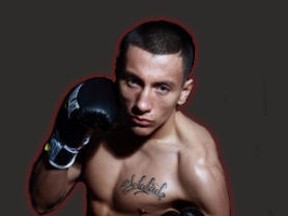 Mississauga fighter Sam Vargas faces Montreal’s Manolis Plaitis for the vacant Canadian welterweight boxing championship Saturday at the Hershey Centre.