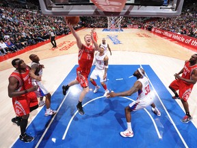 Chase Budinger of the Houston Rockets goes to the basket against the Los Angeles Clippers at Staples Centre. (Andrew D. Bernstein/NBAE via Getty Images/AFP)