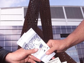 Prices for Maple Leafs tickets in 2012-13 will be the same as this season. (Mark O'Neill, Toronto Sun files)