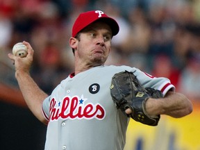 Roy Oswalt has signed with the Texas Rangers. (REUTERS)