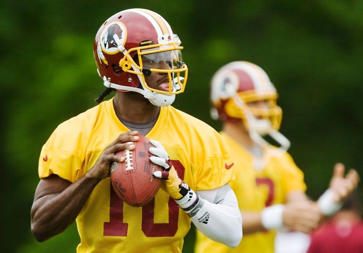 Robert Griffin III Signs With Redskins; Highest Draft Pick Signed To Date 