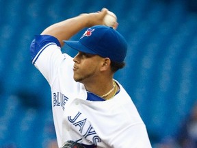 Toronto Blue Jays starting pitcher Henderson Alvarez throws against the Chicago White Sox in the first inning of their American League MLB baseball game in Toronto August 14, 2012.  (REUTERS)