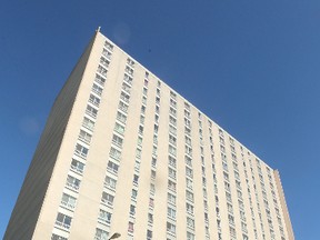 The apartment block at 360 Cumberland Street where part of Peter Laporte’s drunken Nov. 23, 2008 spree of sex crimes took place. (BRIAN DONOGH/Winnipeg Sun)