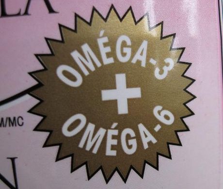 Formula with Omega 3 and 6