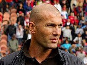 Image (2) 200px-Zinedine_Zidane_2008.jpg for post 20807
