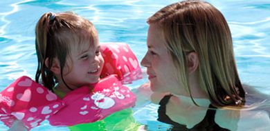 Puddle Jumpers better than Water Wings for swimming toddlers