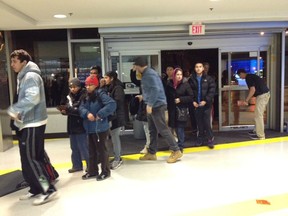 Boxing Day lineups at Best Buy