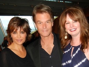 lisarinna-harryhamlin-catherinebarr