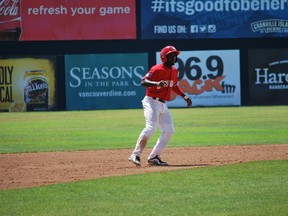 Roemon Fields takes a lead off 2nd