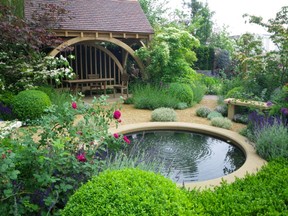 Show garden at the Chelsea Flower Show