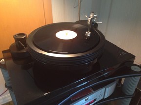 Nottingham Turntable