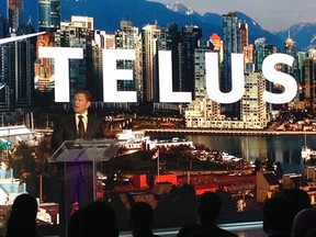Telus CEO Darren Entwistle announces $1 billion fibre optic network across Vancouver