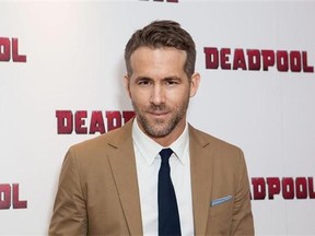 Actor Ryan Reynolds will be watching Sunday’s Super Bow, he’s just not sure which team he wants to win. The Canadian actor said he’s a fan of both the Carolina Panthers and Denver Broncos.