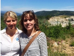 Environment Minister Mary Polak has to ‘step up’ and order more indepth testing, said Cowichan Valley Regional District director Sonia Furstenau (right), shown with Shawnigan Lake resident Georgia Collins in front of the old quarry being used for polluted soil .