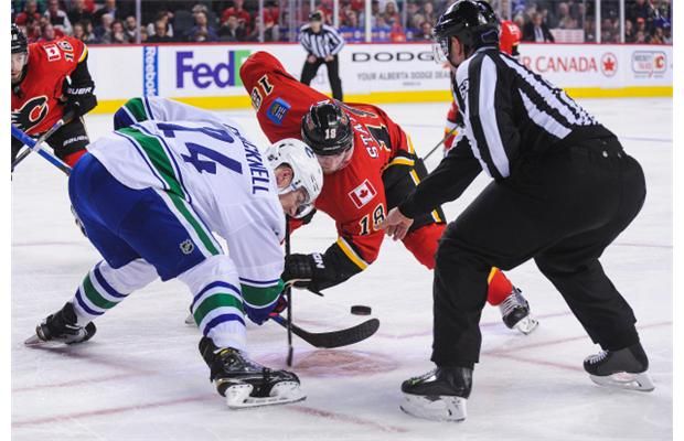 Canucks Go Down In Flames, Suffer Fourth Straight 5-2 Loss | Vancouver Sun